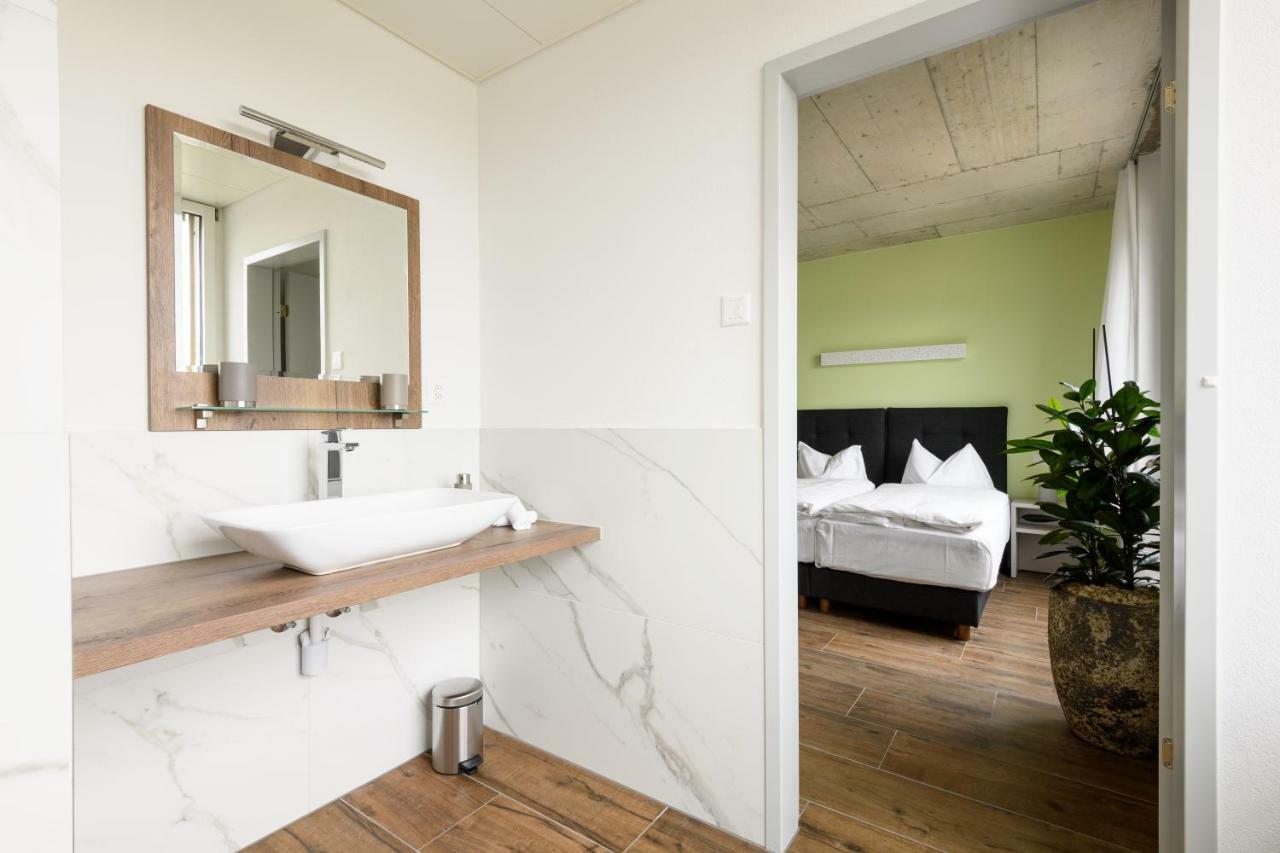 Partner Hotel Ag Цофинген Экстерьер фото